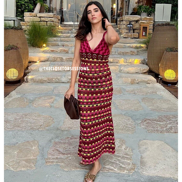 ZARA BLOGGER FAVE!!! V-Neck Knit Dress NWT - Picture 7 of 16